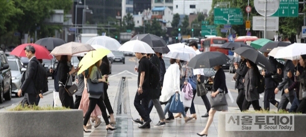 올여름 장마, 평년比 20일 빨라‥지난해 26일 장맛비 시작